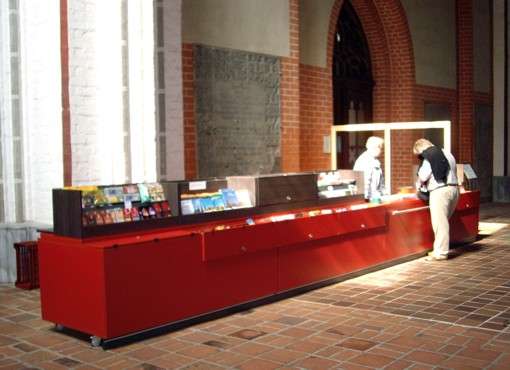 Tresengestaltung: Tresen im Dom Tresengestaltung: Tresen im Dom