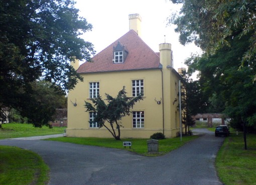 Max Schmeling Ausstellung: Jagdschloß Groß Schönebeck, Schorfheide Max Schmeling Ausstellung: Jagdschloß Groß Schönebeck, Schorfheide