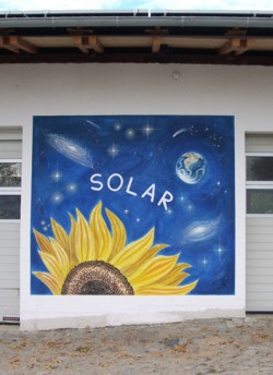 Fassadenmalerei: Solar Energy, Solarfirma Fassadenmalerei: Solar Energy, Solarfirma